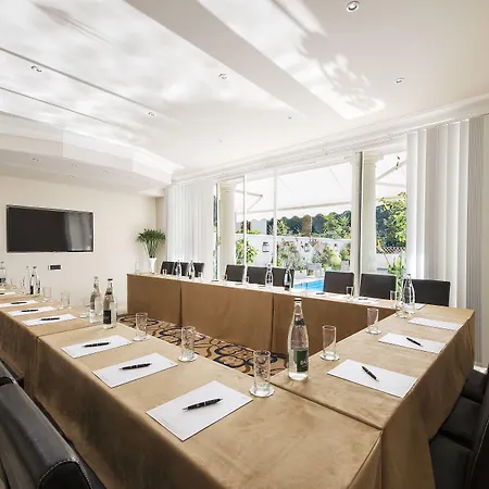 オテル ジュアナ 5*